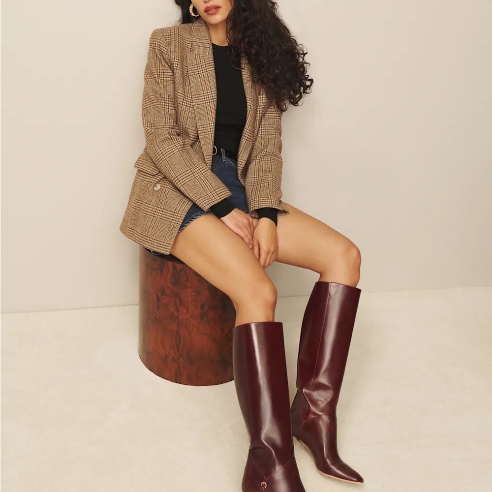Reformation Gaelle Knee High Brown Heeled Boots with Timeless Design.